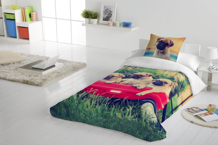 Gouchee Home Pugs in Wagon Duvet Cover Set