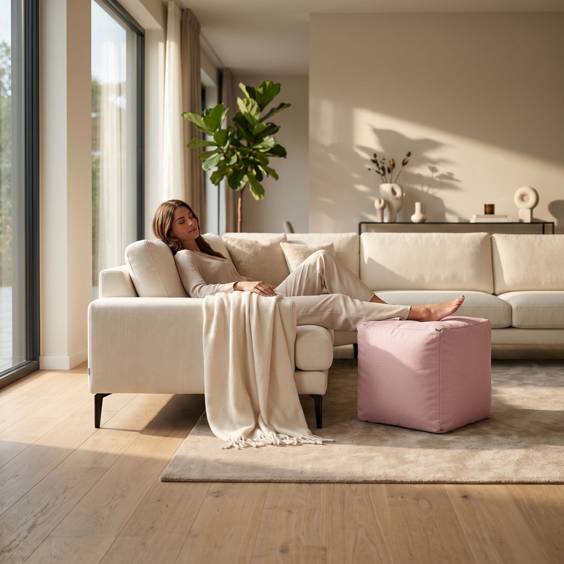 Cube Brava Pouf Ottoman
