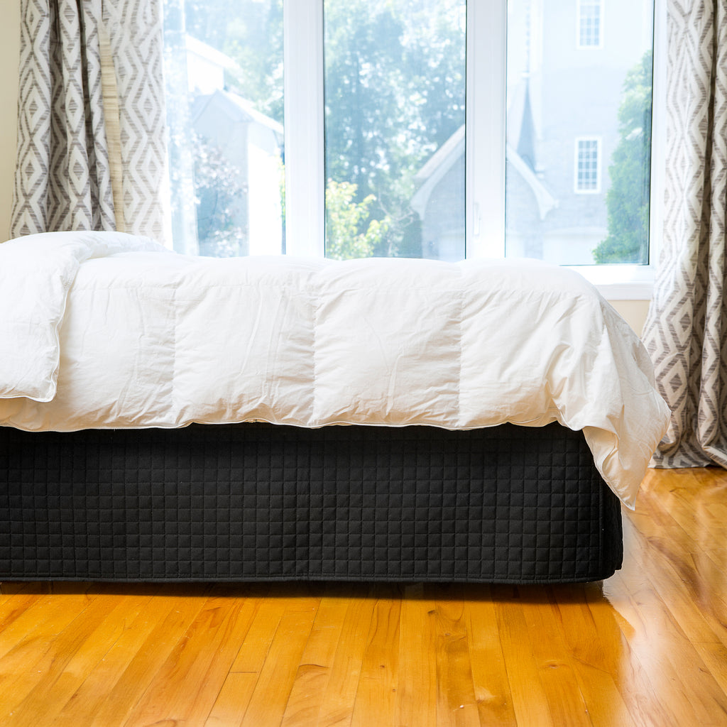 Grid Quilted Microfiber Bed Skirt – 14" Drop