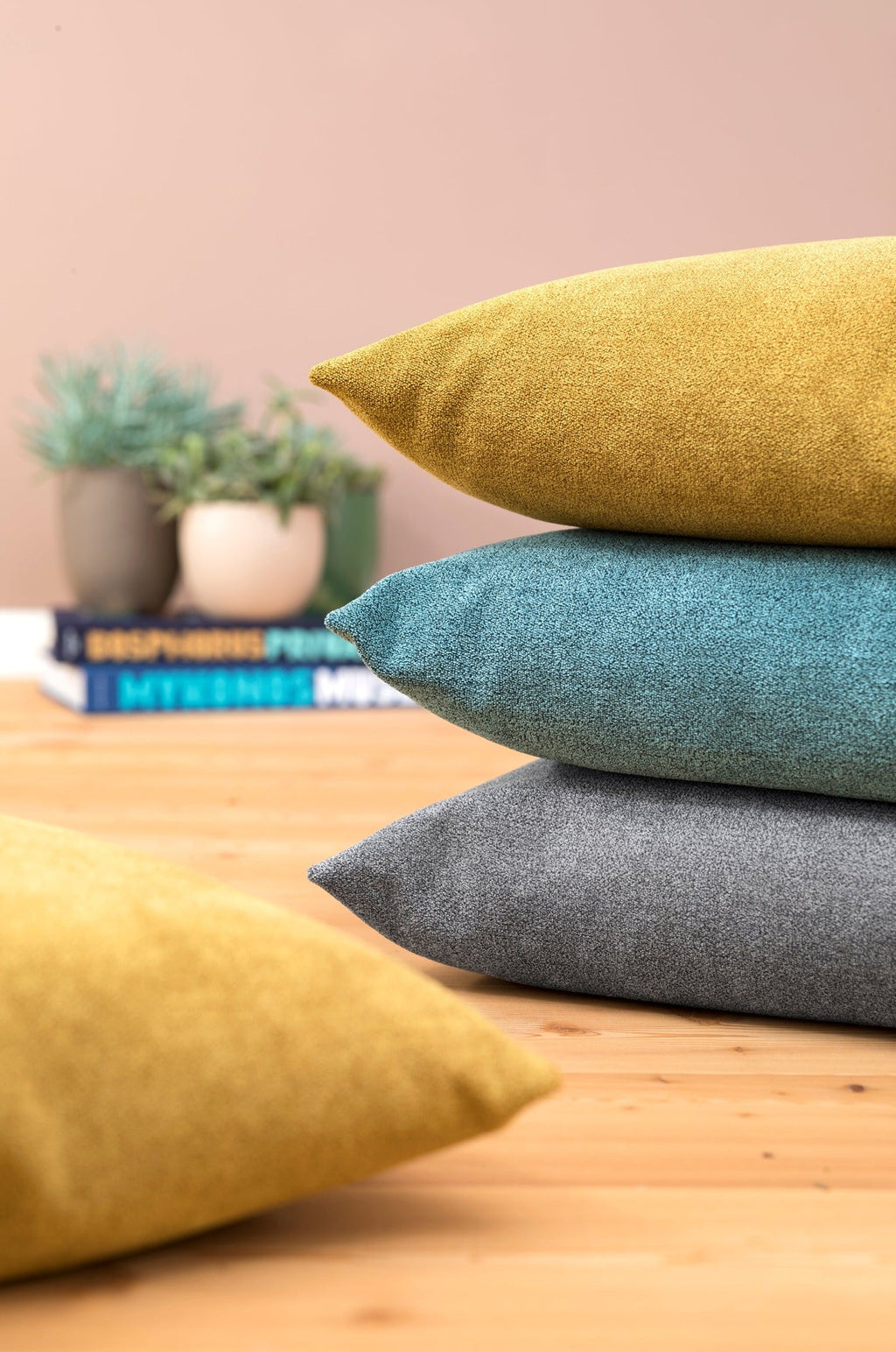 Alfa Velour Cushion 2PC