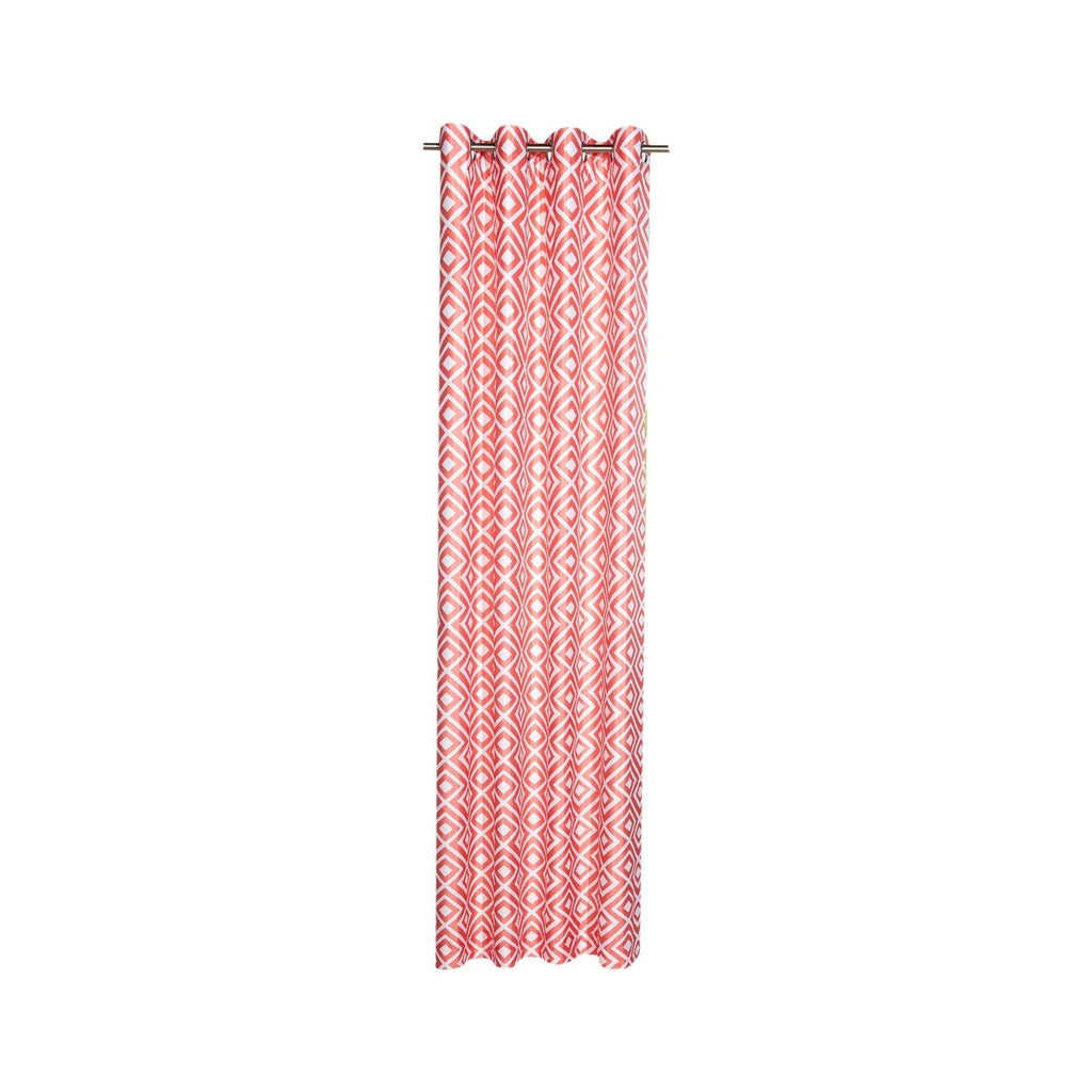 Pink patterned curtain 