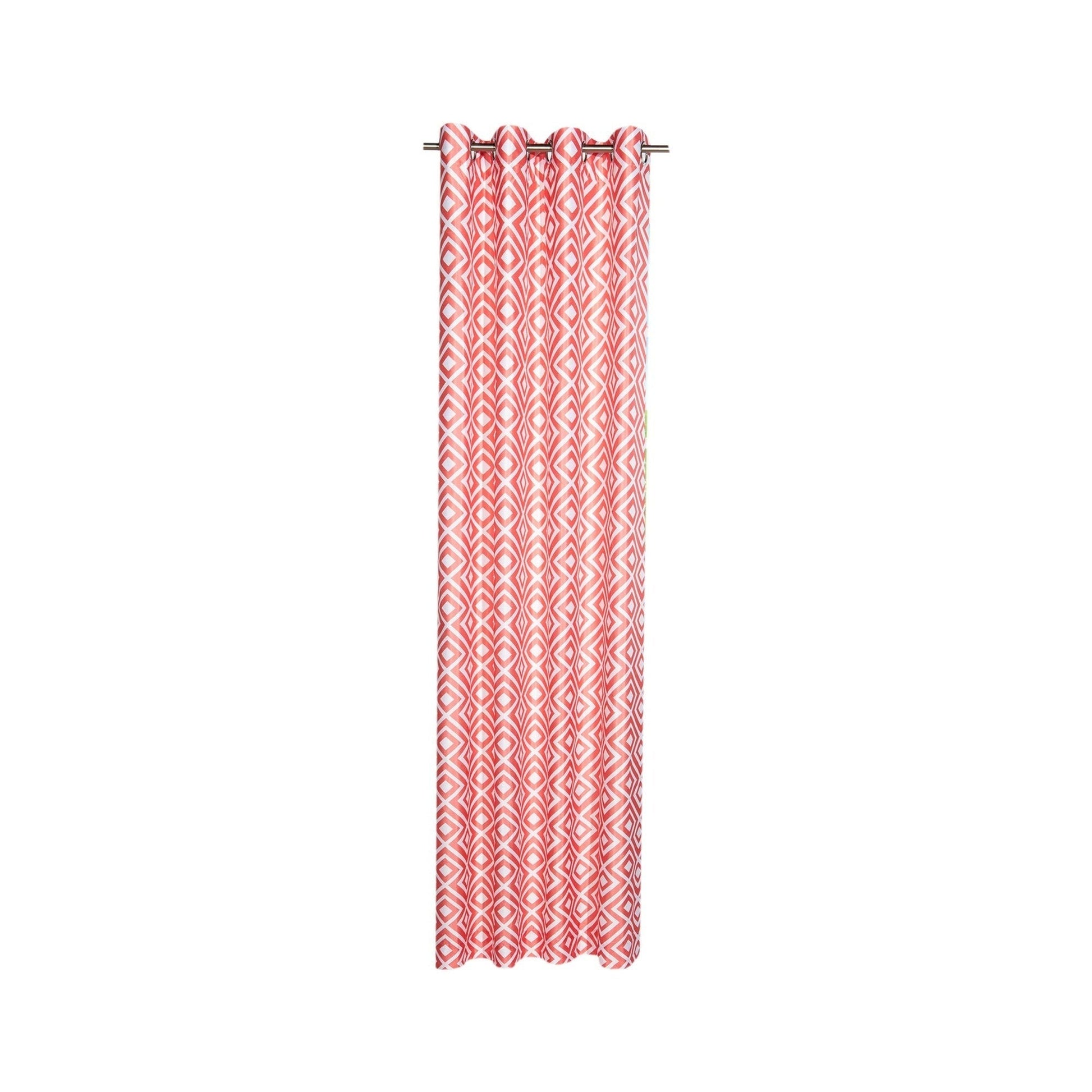 Pink patterned curtain 