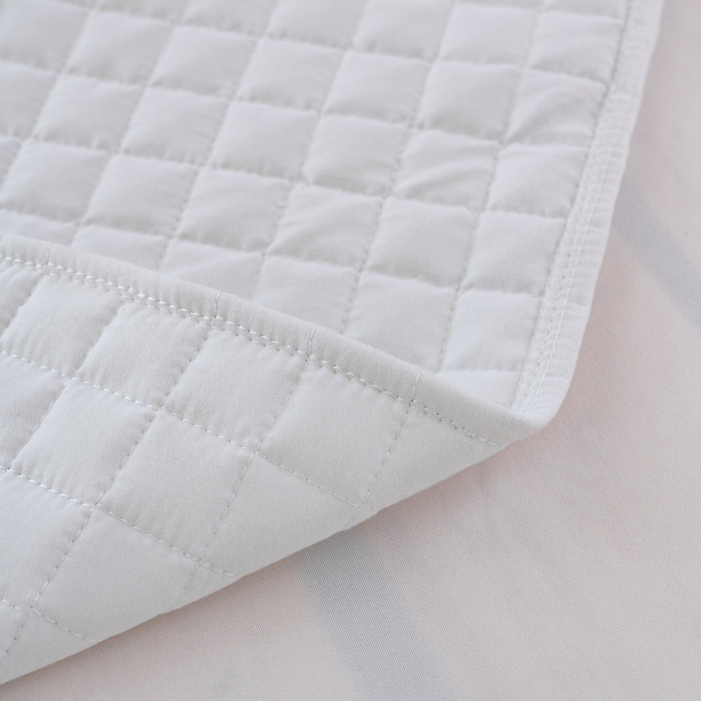 Gouchee Home Grid Bedskirt