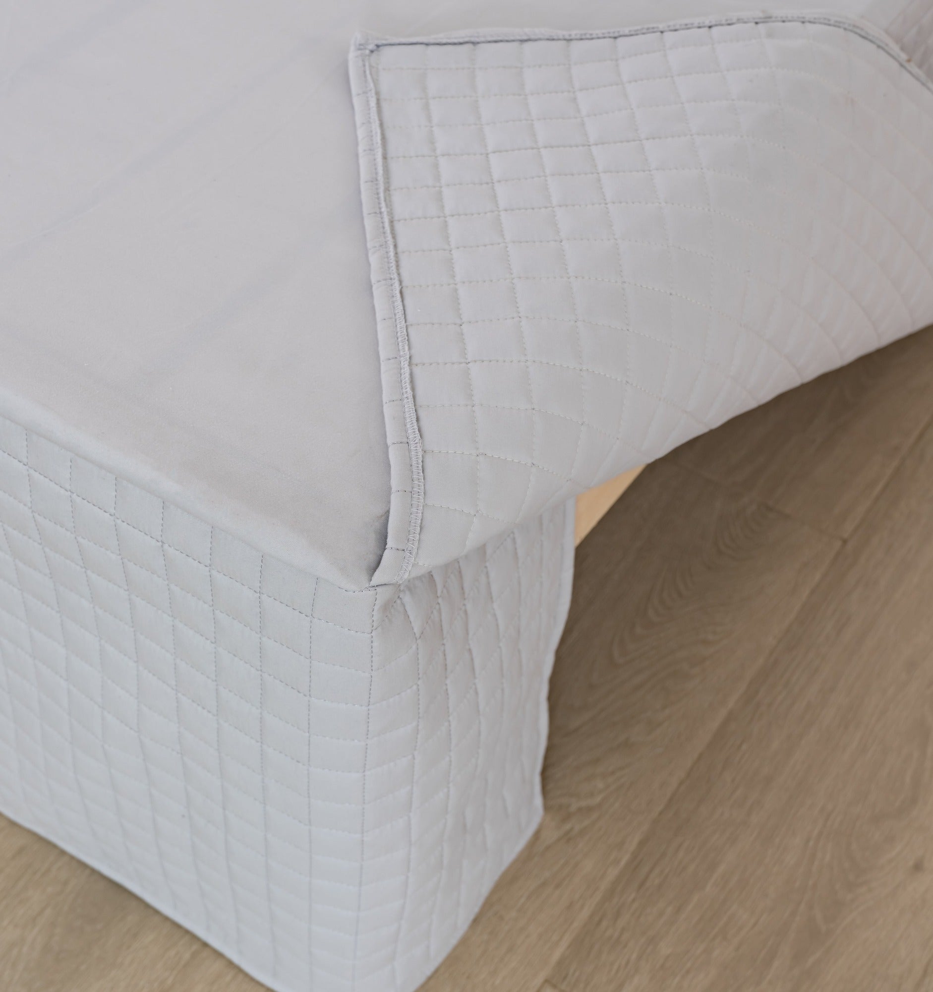 Gouchee Home Grid Bedskirt