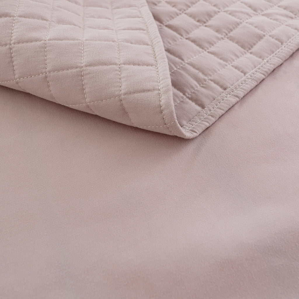 Gouchee Home Grid Bedskirt