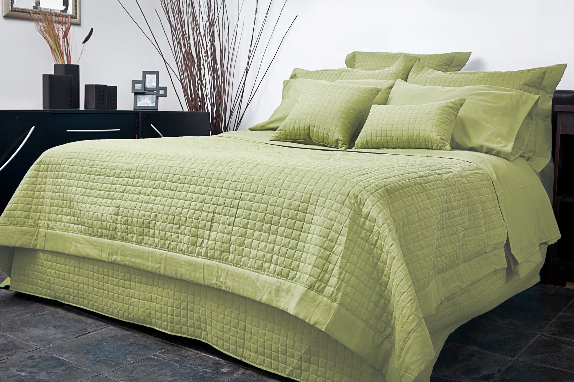 Gouchee Home Grid Bedskirt