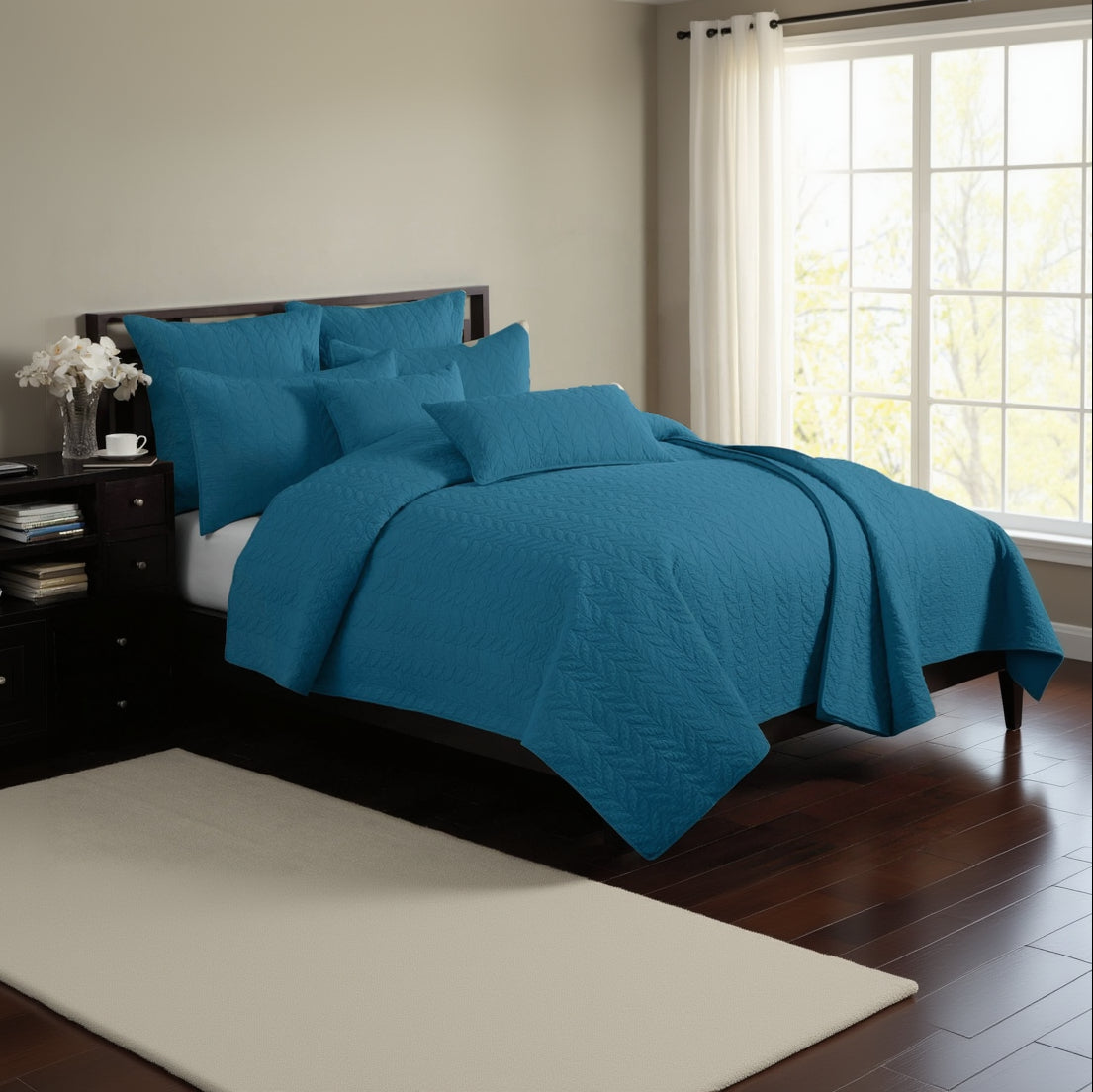 Gouchee Home Leaf Solid Quilt Set Queen