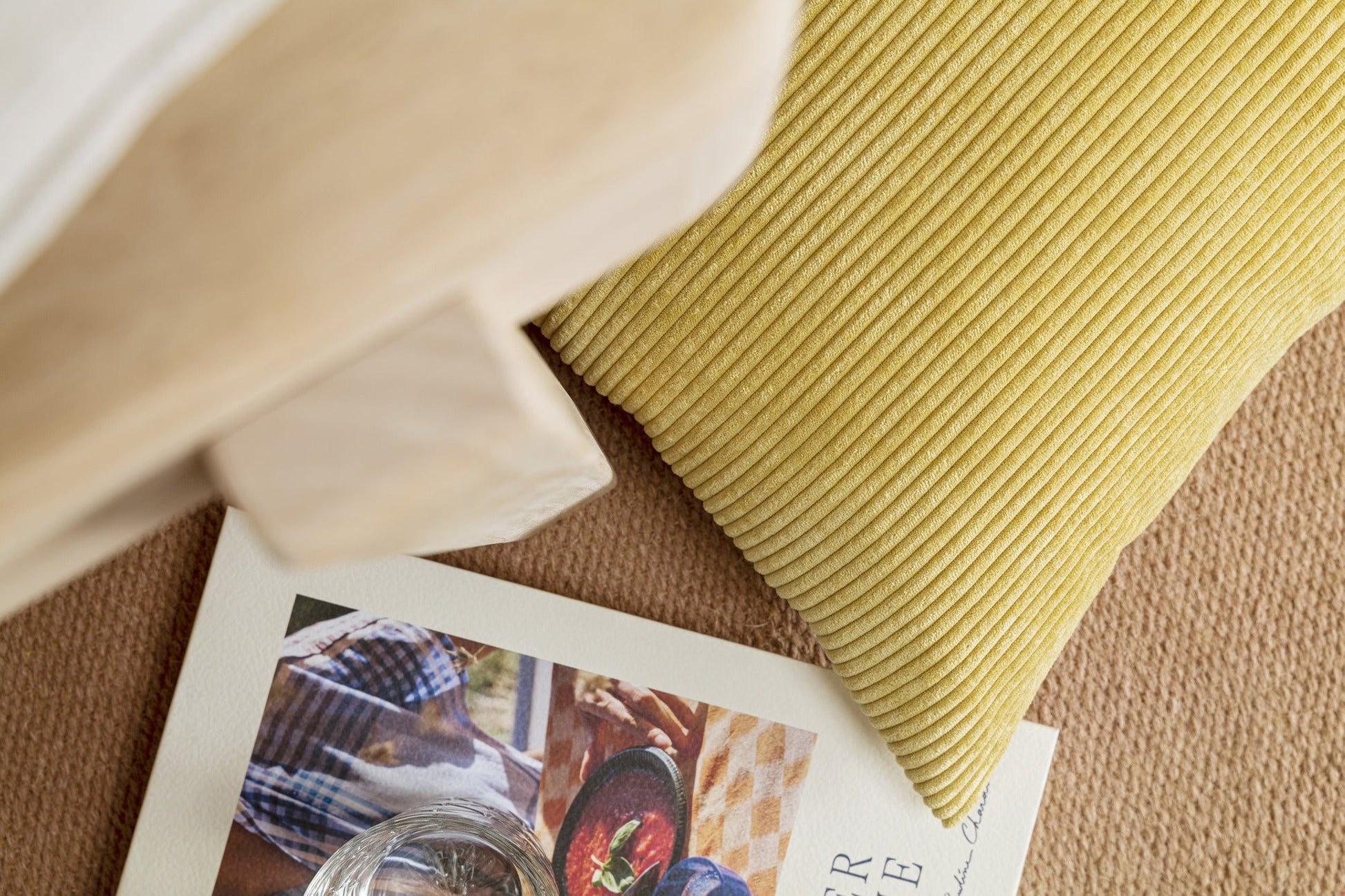 Inga Reading Cushion 2PC