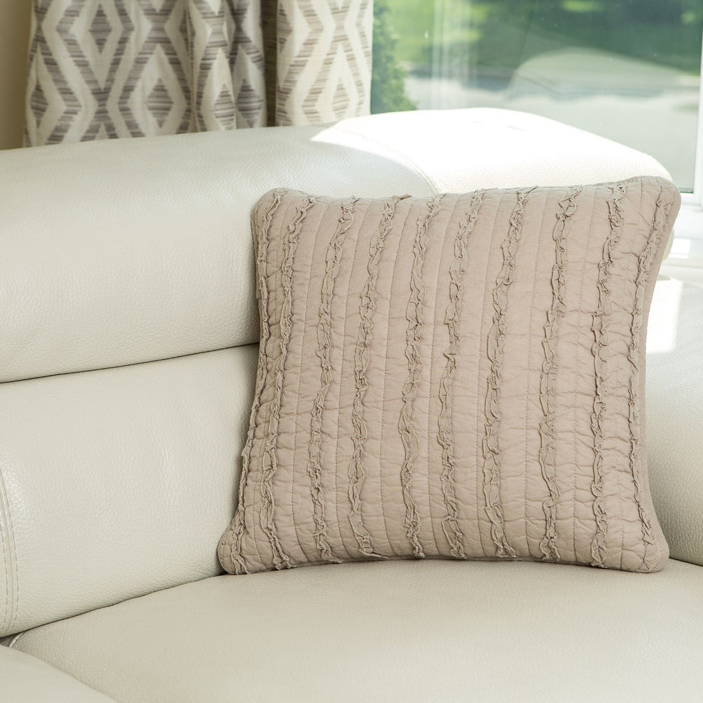 RUFFLE Cushion, Set of 2