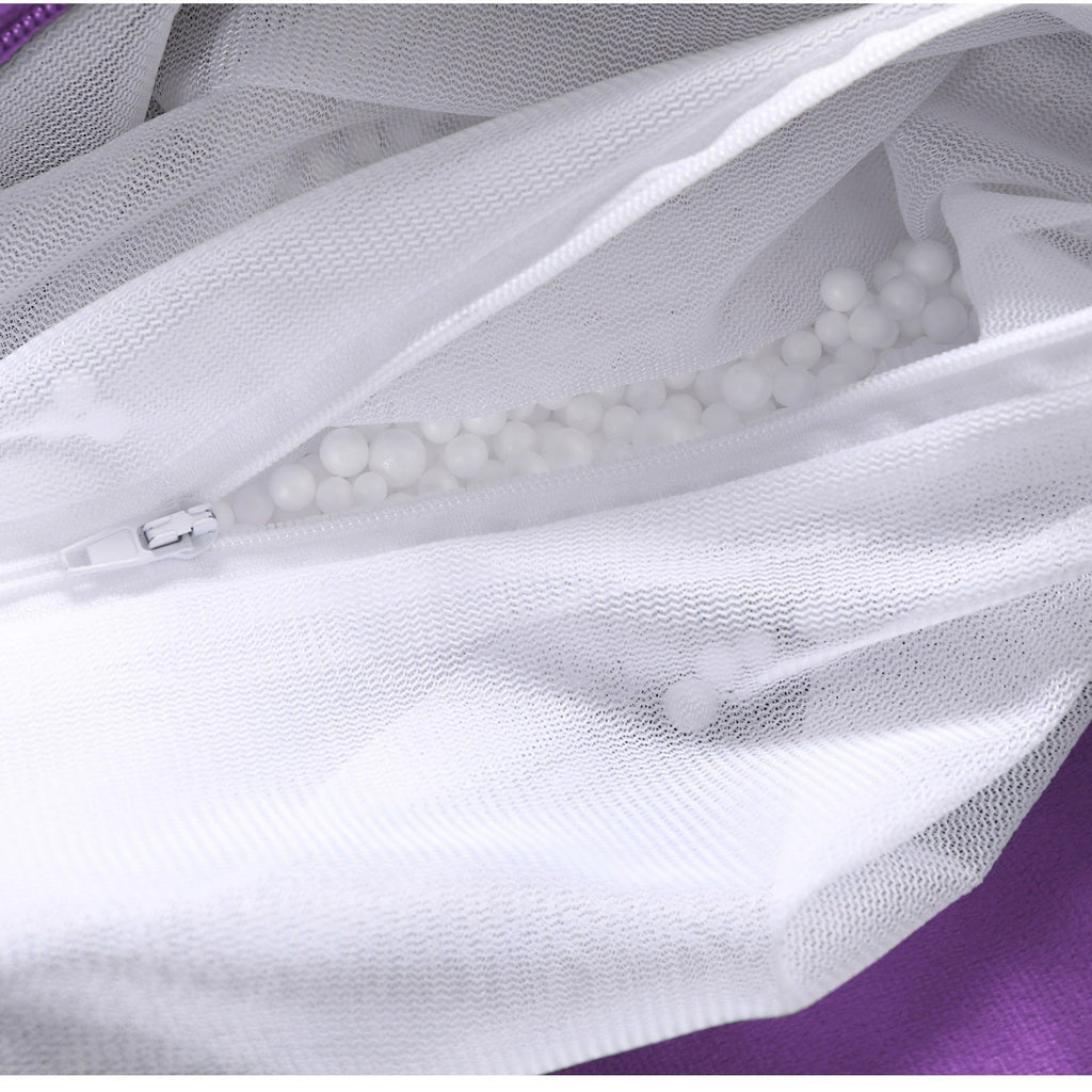 White mesh bag with a zipper on a purple background