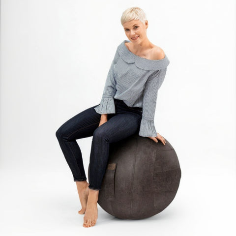 Frankie Sitting Ball