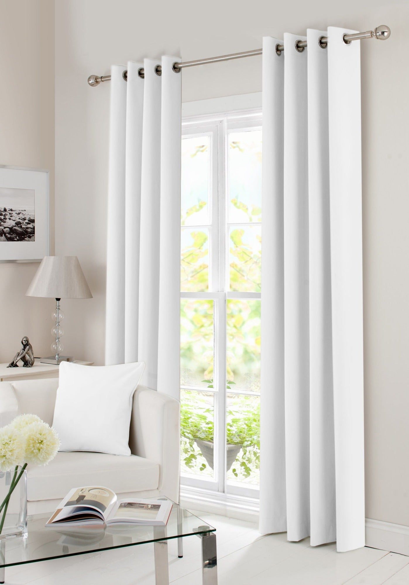 Rideau occultant à panneau solaire